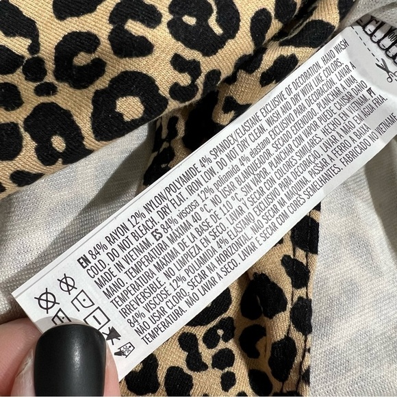 Forever 21 Plus Size Leopard Print Bodysuit 3X NWT - Picture 8 of 12
